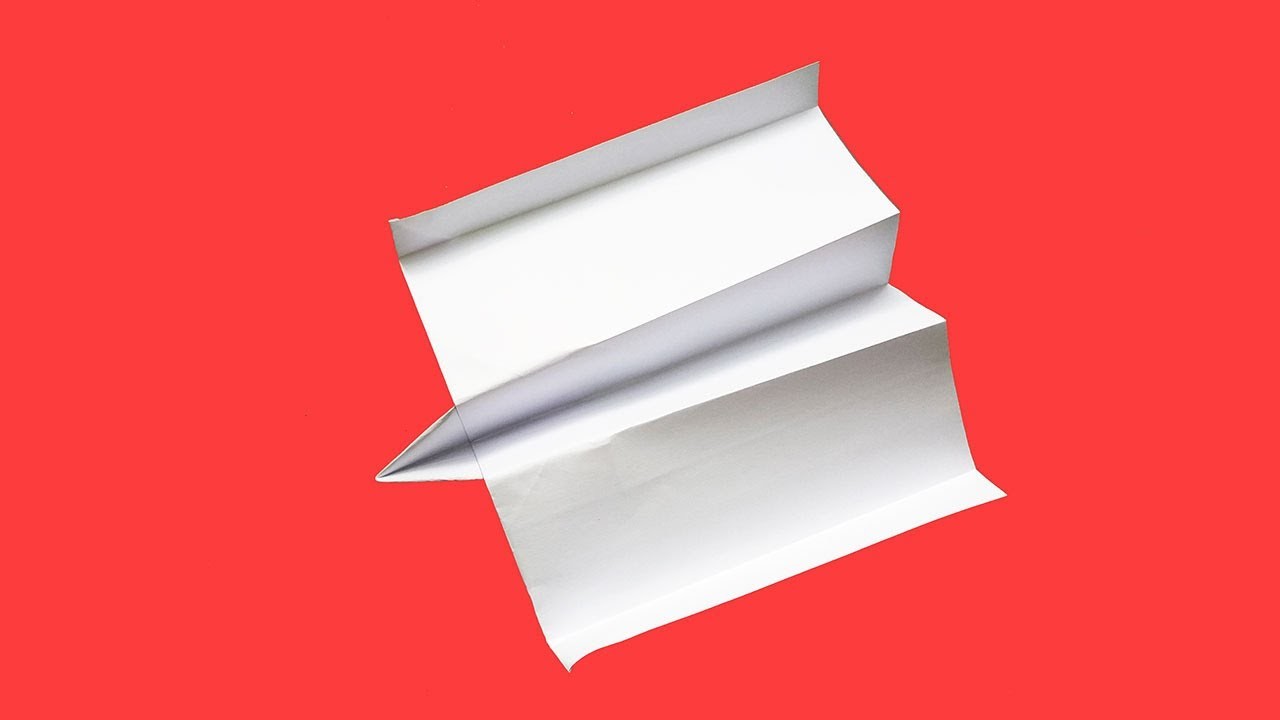 How To Make A BOOMERANG Paper Airplane That Comes Back To You