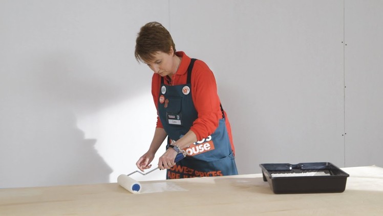 How To Paint Plywood  - D.I.Y. Advice At Bunnings