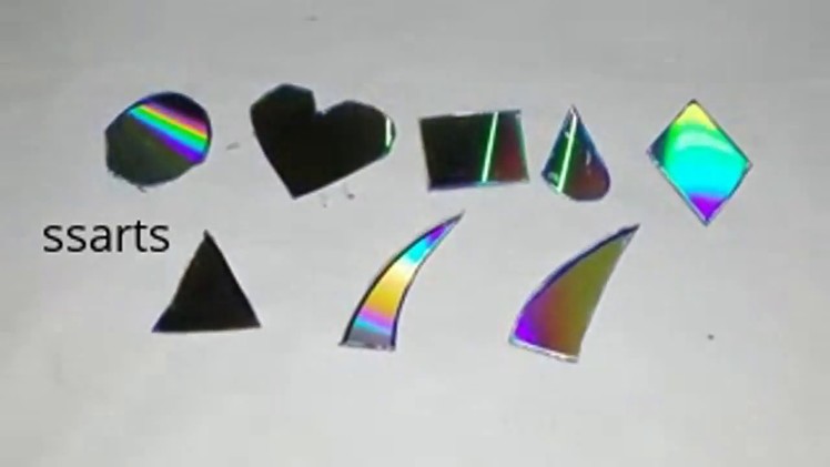 How to cut  CD.DVD Easily for craft.simple method for cuttind CD.DVD