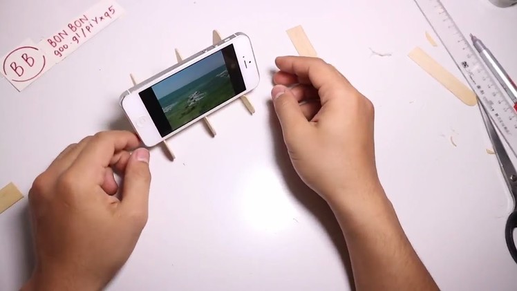 Popsicle Stick DIY Phone Stand - How to make cell phone stand using popsicle.ice cream sticks