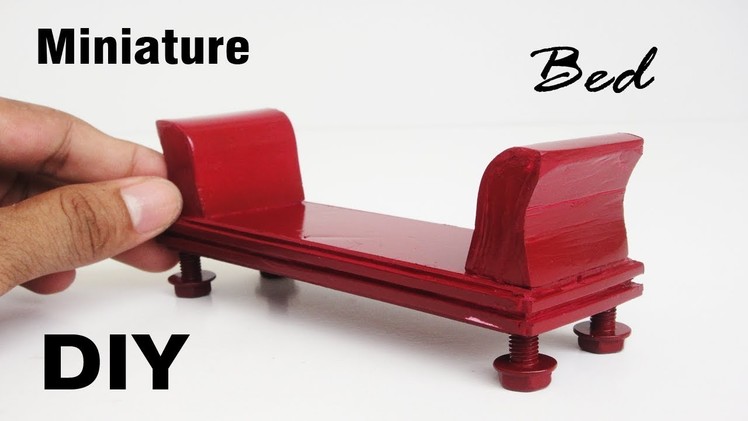 Bed | DIY miniature realistic Furniture - Dollhouse