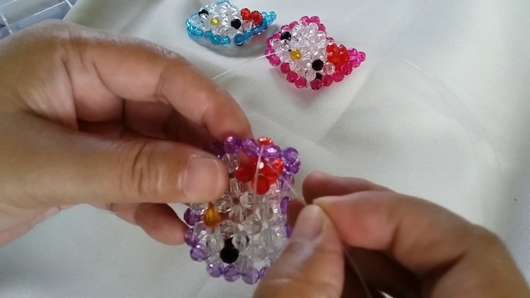 How to Bead a Hello Kitty Keychain Part 2