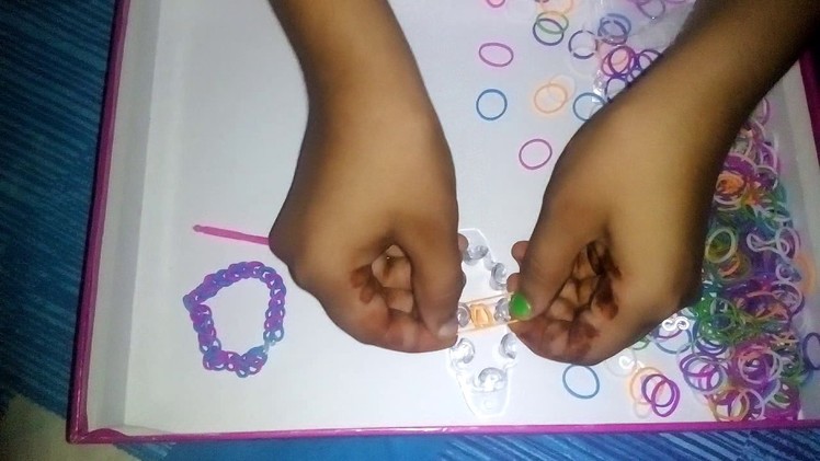 How to make loom band by the party pack 3 in 1 by Raashika Rathore
