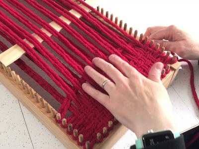 How to Weave a Scarf on the CraftSanity Kindred Scarf Loom