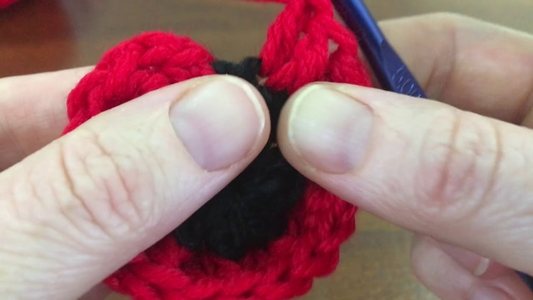 Tutorial for 'Ing's gorgeous ribbed poppy' crochet pattern