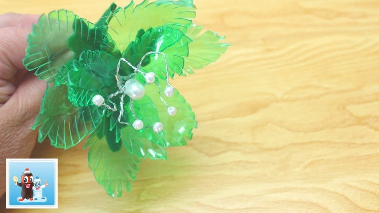 How to Make a Simple Lily Flower with Plastic Bottle Recycled Bottles Crafts Ideas