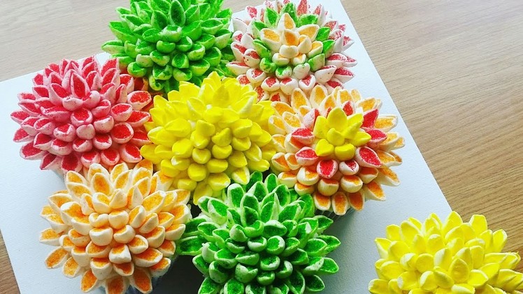 How to make a flower pull apart cupcake cake