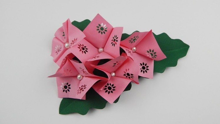 Party decoration flowers DIY papercraft table deco flower sticky notes pearls paper