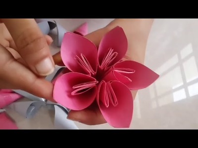 Beautiful paper flower ball for room decoration [in hindi]