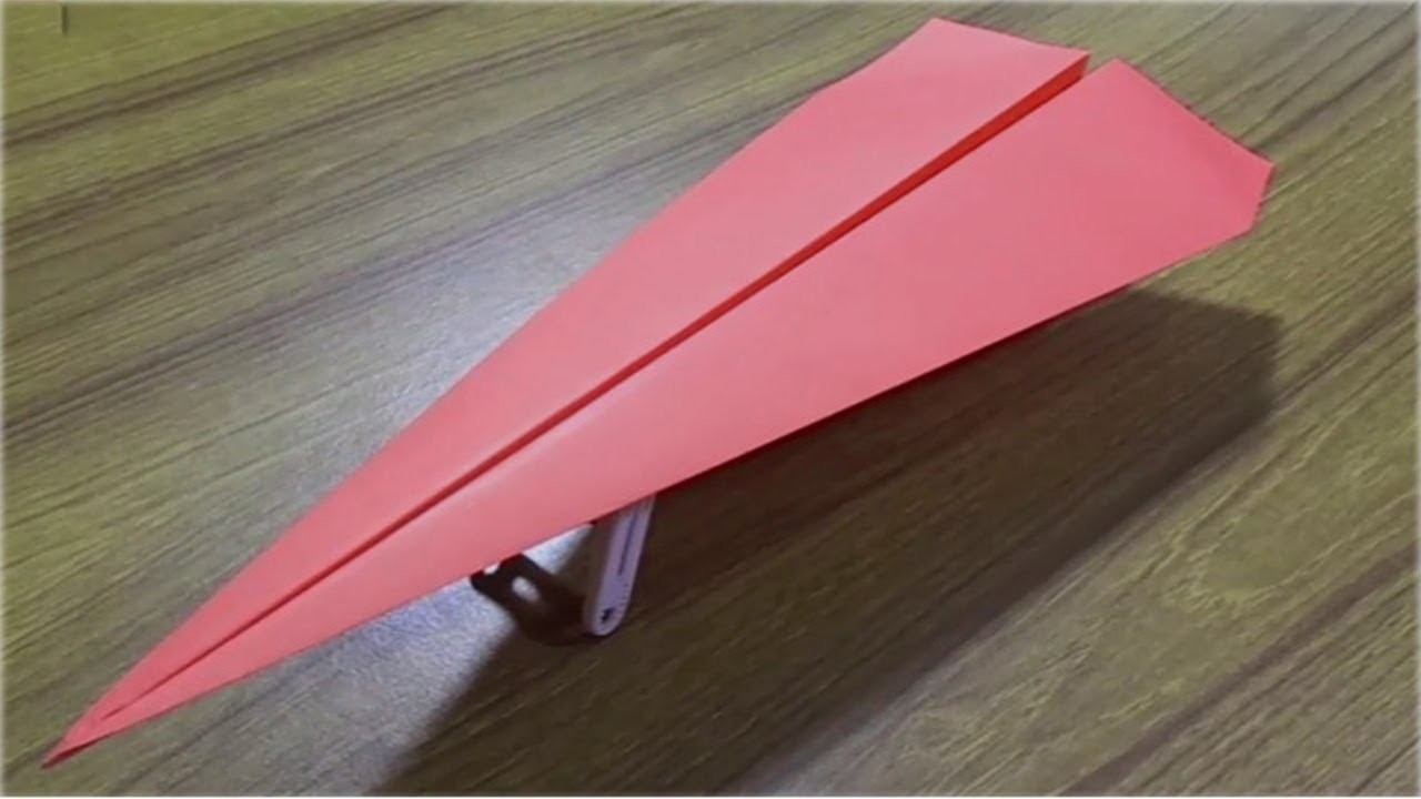 paper-plane-how-to-make-simple-paper-airplane-that-flies-far-and-straight