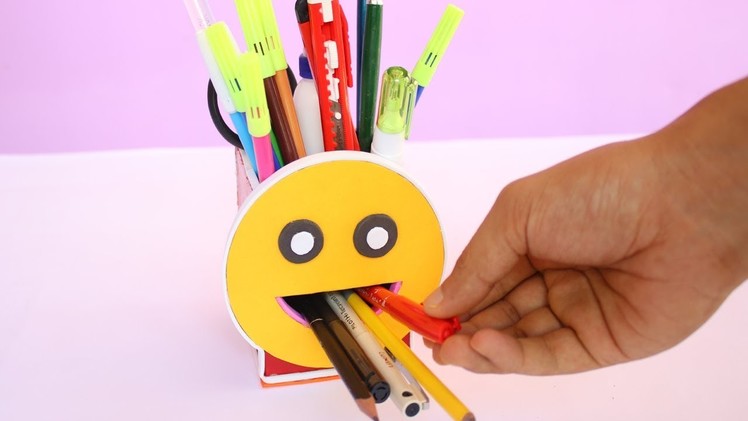 DIY- How to make Pen Stand by Dizaaizu