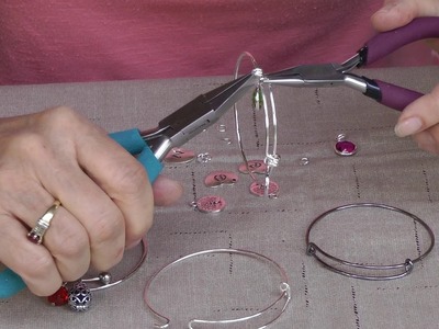 DIY Exploring Expandable Bracelets