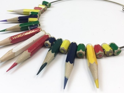 School DIY jewelery NECKLACE from pencils
