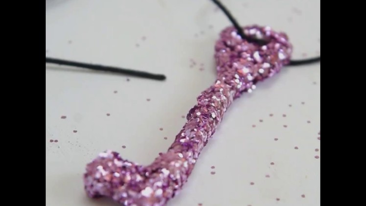 DIY GLITTER KEY NECKLACE