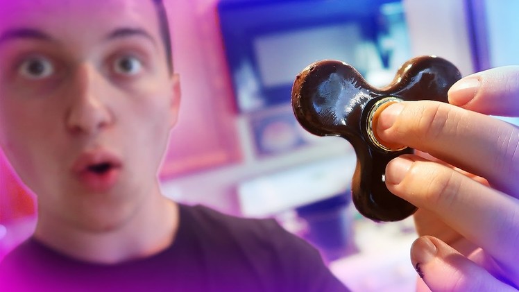 HOW TO MAKE A FIDGET SPINNER OUT OF CHOCOLATE!! (SUPER EASY DIY)