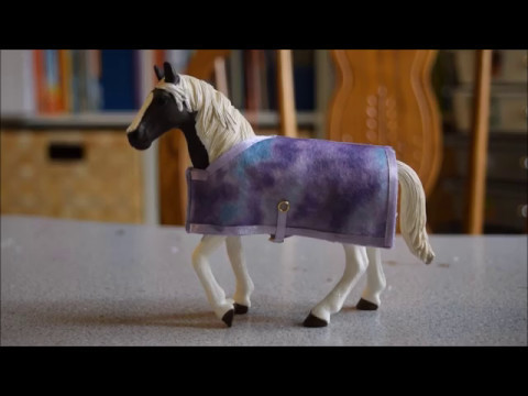 Schleich DIY - How to Make a Schleich Horse Blanket