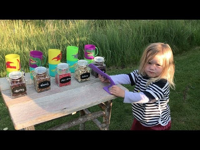 The Flexible Chef: DIY Trail Mix Bar For Kid Parties