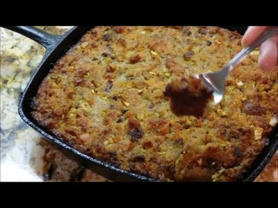 How To Make The Worlds Best Southern Cornbread Dressing: Crispy Outside Creamy Inside