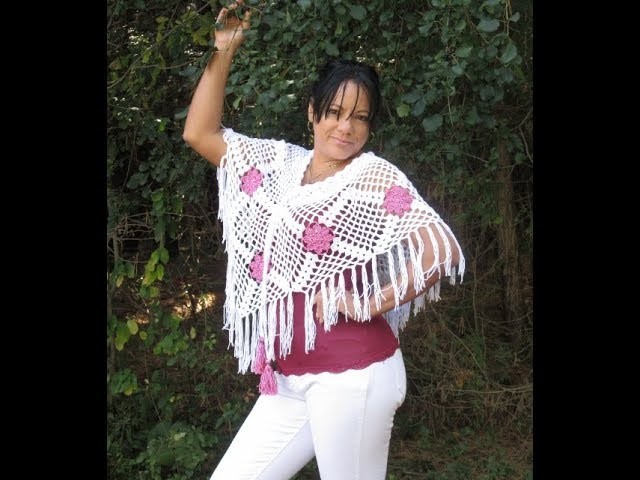 Crochet poncho Maria Ruiz