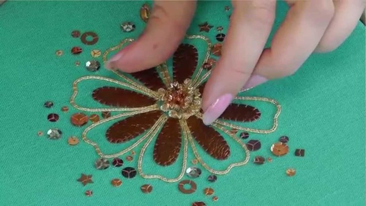 Hand Embroidery - Goldwork Bright Check Purl Looped Chips tutorial.