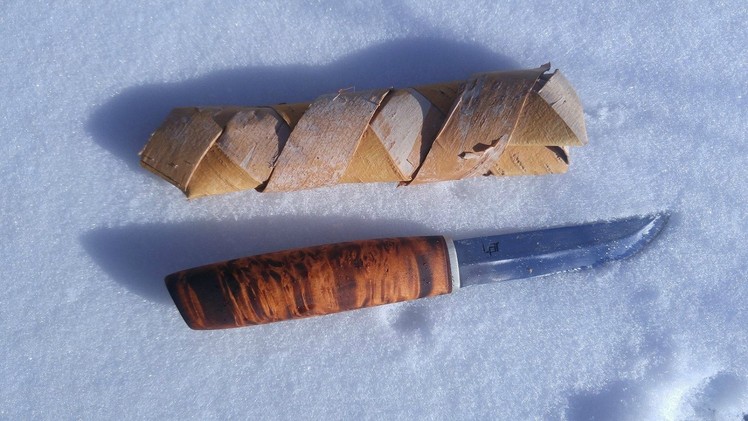 How To Weave a Simple Birch Bark Knife Sheath.