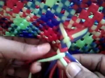 Wire bag handle making