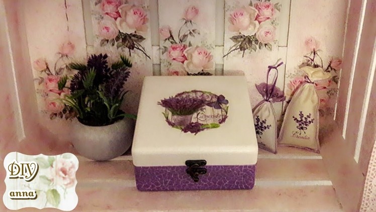 Decoupage box with 2 component crackle medium