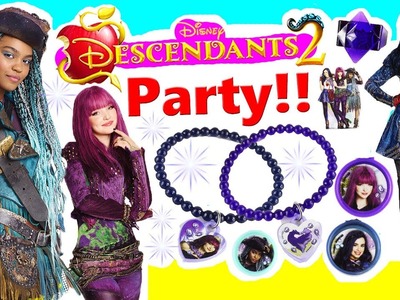 Disney Descendants 2 PARTY Accessories! Uma Bracelets & Keychains! Mal & Evie! FUN