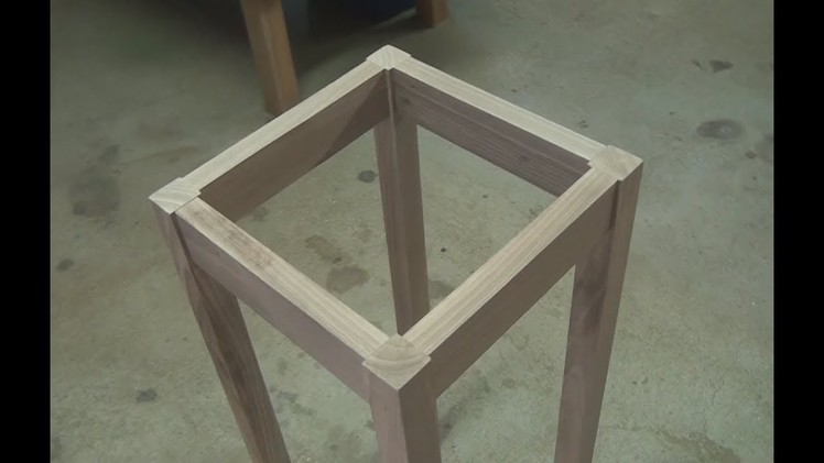 Using Router Mortiser to make bedside table - Floating Tenons