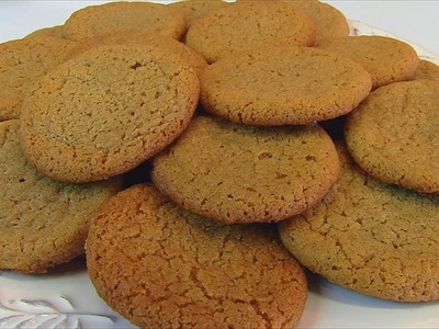 Betty's Peanut Butter Miracle Cookies (Only 4 Ingredients; No Flour!)