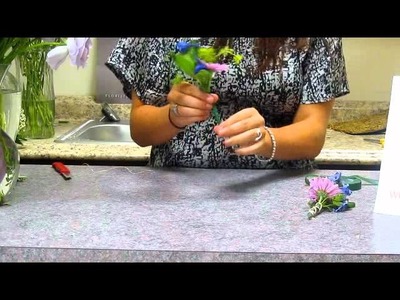 How to Make Rustic Wildflower Boutonniere!