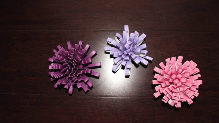 Making your own Pom pom center flowers in Design Space.