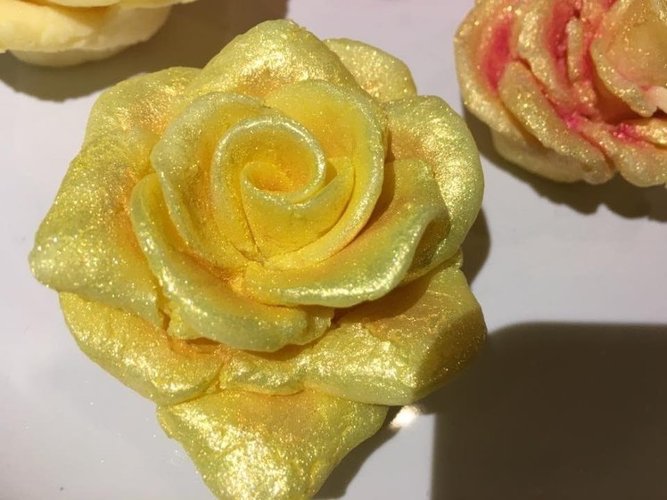 Making Soap Roses