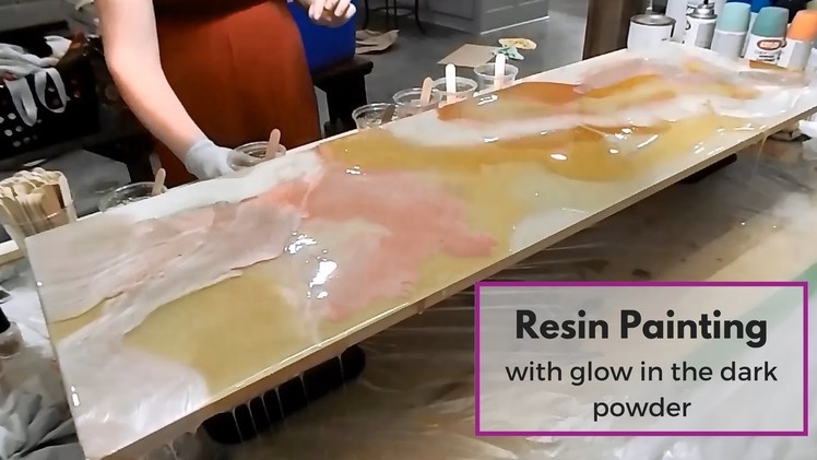 Resin painting techniques - using glow in the dark powder