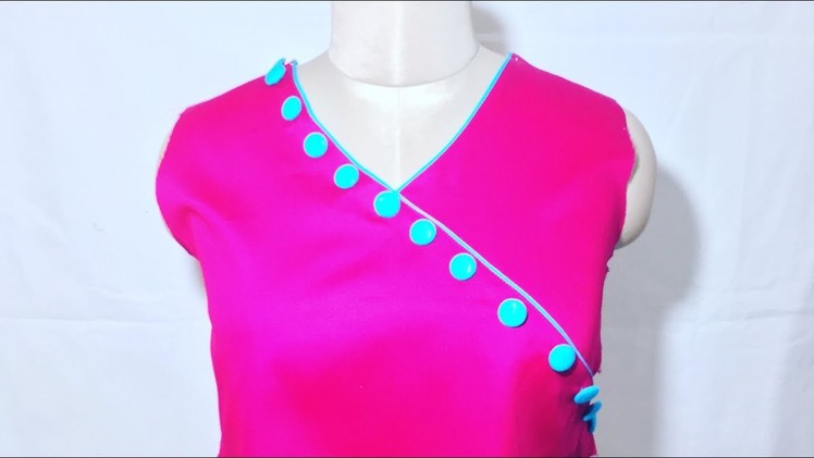 Neck Design with piping & buttons