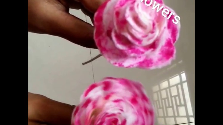 Decorative Rose flowers using waste cloth in home