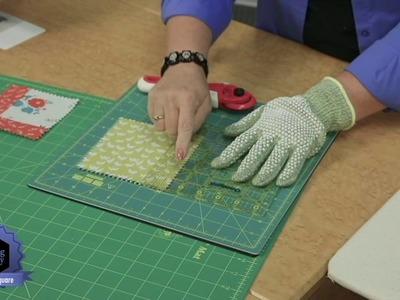 Quilting Quickly: Hip To Be Square -- Adorable Table Runner Quilt Pattern