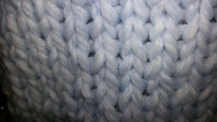 True knit stitch loom, true knit stitch on the loom, three ways.