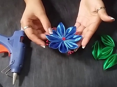 Beautiful and Creative Hair Tie with Kanzashi Flower - IDHands