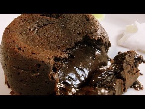 Chocolate Fondant Recipe - Eid Special - CookingWithAlia - Episode 116