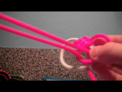 How to Make an Elastic Paracord Bracelet