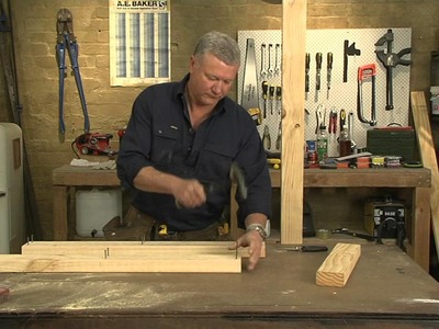 Mitre 10: How to build a stud wall presented by Scott Cam