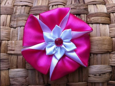 The decoration on the hairpin Kanzashi. Pink-white flower