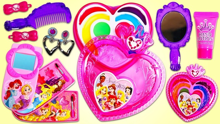 DISNEY PRINCESS Beauty & Makeup Styling Set with Lipgloss, Hairbrush, Earrings & More!