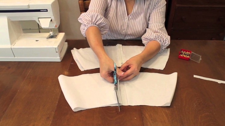 How to: Centered Zippers the Professional way
