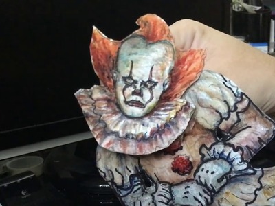 HOW TO MAKE IT (PENNYWISE) DANCING CLOWN PUPPET - (2017) NEW IT MOVIE REMAKE
