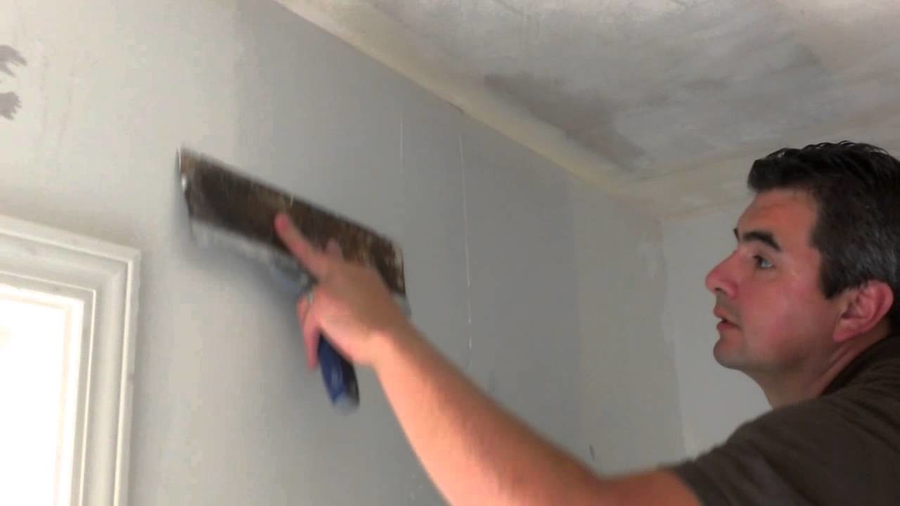 How to apply a skim coat on walls