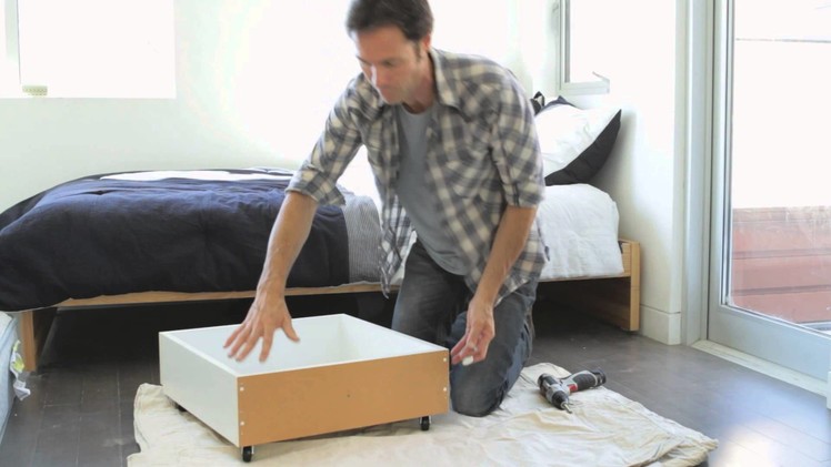 How to Build an Under-the-Bed Storage Box : Home Storage & Organizing