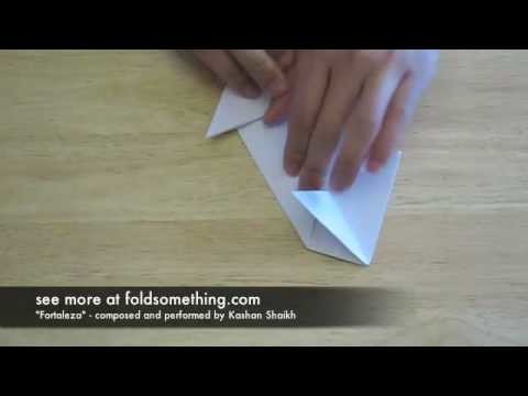How to fold an origami paper spaceship