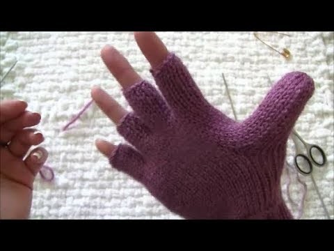 How to make convertible mittens - fingerless gloves tutorial part 2 (marking the thumb row)